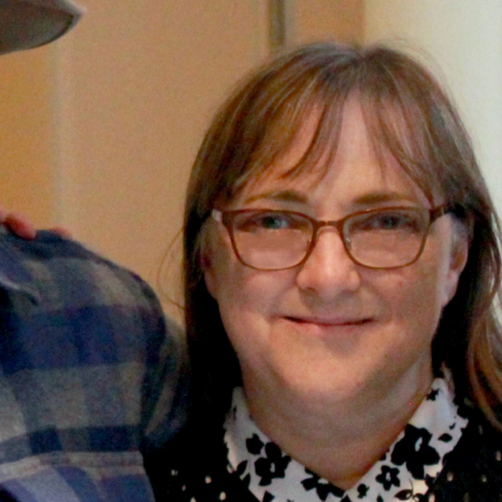 Meet your Posher, Cheri